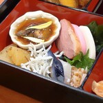 温鮮酒場 ちょんまげ - 数の子、なまこ酢など