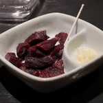 DEN - 自家製ビーフジャーキー