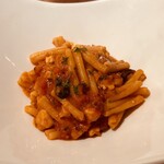 トラットリア・ラ・カパンナ - 生蛸のアラビアータトマトソースのパスタ