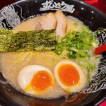 ラー麺 ずんどう屋 三宮センタープラザ店 - 
