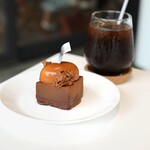 ラ・ローズ・ジャポネ - キャラメルショコラ