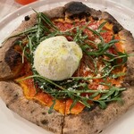 オリベート - マルゲリータ（ブラータチーズトッピング）