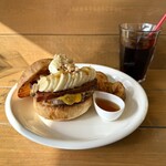 The goodies - エルビスバーガー♡とコーラ♡