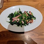 ジョリーパスタ - ほうれん草とベーコンのバターソテー