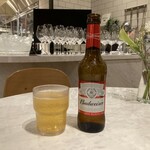 福島屋 - バドワイザー（748円）