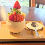 吹上の森 - ほっこり　いちごのパフェ　1300円