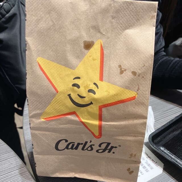 カールスジュニア ダイバーシティ東京 プラザレストラン - 台場