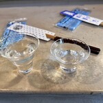 たち呑み しゃーぷ - 振る舞い酒（鳳凰美田）