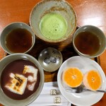 赤福 - 料理写真:赤福大福、お抹茶、みかん大福