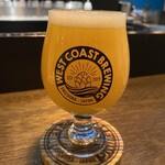 The Villa & Barrel Lounge - 