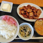 箱ざき食堂～米ともつ煮 ホルモン定食～ - ハラミ定食+豚汁