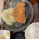 とんかつ専門店 三代目いちただ 新山口店 - 