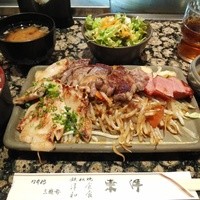 鉄板焼 東洋 - ミックスグリル定食