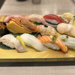 梅丘寿司の美登利総本店 - 