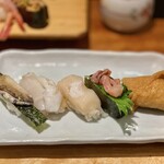 寿司あおい - 貝づくし4貫、いなり茶巾