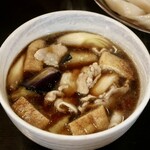 とこ井 - 肉汁つけうどん ¥1,000、揚げ茄子 ¥80