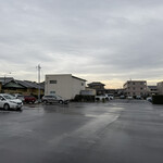 川魚料理 魚庄 - 駐車場