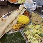 アジアンダイニング LUMBINI 新松戸店 - レディースランチ 1050円（ドリンクデザート付）