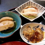 割烹出島 - 海老芋、ズワイ蟹、カジカ煮付