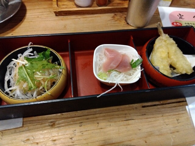 めし屋 鈴ぎん （すずぎん） - 新開地/食堂 | 食べログ