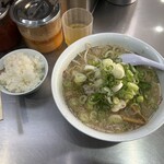 ラーメンの店 ホープ軒 千駄ヶ谷店 - 