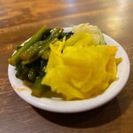 新・和歌山ラーメン ばり馬 - サービスのお漬物