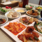 のがみ大飯店 - 定番 エビチリ
      