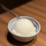 中目黒焼肉 登牛門 - 