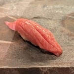 福鮨 - 鮪の腹中