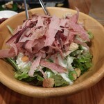 恵風和暢　あっと - ・コース 半生カツオのシーザーサラダ