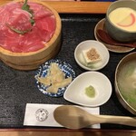 糸島海鮮食堂 そらり - 本マグロ丼　税込2,500円