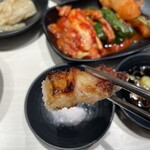 熟成肉専門店 ヨプの王豚塩焼 - 