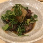 焼鳥よしおか - ズリおろしポン酢。焼いたばかりの砂ズリにポン酢葱おろしをバサーっと。