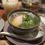 Madam My modern thai vietnamese - 