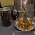 プレゼンテ スギ - ㉔食後のお飲み物　サクラケムシのフン茶
      サクラケムシのフン