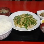 Eika Hanten - 青椒肉絲定食大盛  980円