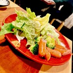 元祖トマトラーメンと辛麺と元祖トマトもつ鍋 三味 天神大名中心店 - 