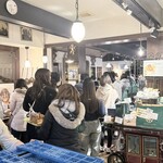 ベーカリー ペニーレイン - 