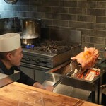 Ninshu Rou - The grilling has started, and the color is changing.