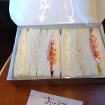 駅弁屋 頂 - 料理写真:ポテサラ ツナ たまごサラダ