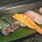 丸万寿司 - 細巻きもうんま