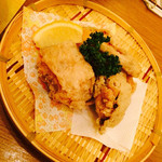 Kasuiya - 新子鶏の塩唐揚げ
                        外はカリカリら中は柔らかくてとても美味しかったです。