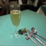 ロシヤ料理 ラルース - 