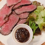 MEAT×MEET - ⚪︎ネット予約サービスのローストビーフ