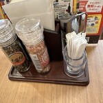 ブロンコビリー - 【2026.1.4(日)】テーブルにある調味料