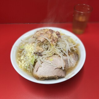 ラーメン二郎 - 料理写真:ラーメン小　ニンニクスコシアブラカラメショウガ