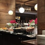 ロウリーズ・ザ・プライムリブ - 