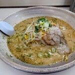 ビックラーメン - 料理写真:白味噌ラーメン900円