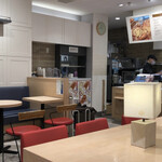 ブランジェ浅野屋 - イートインスペースあります