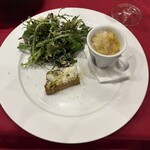 オステリア ジョイア - 前菜盛り合せ、畑野菜のトルタ・ディサーレ、リボリータ、畑野菜のグリーンサラダ〜オリジナルドレッシング